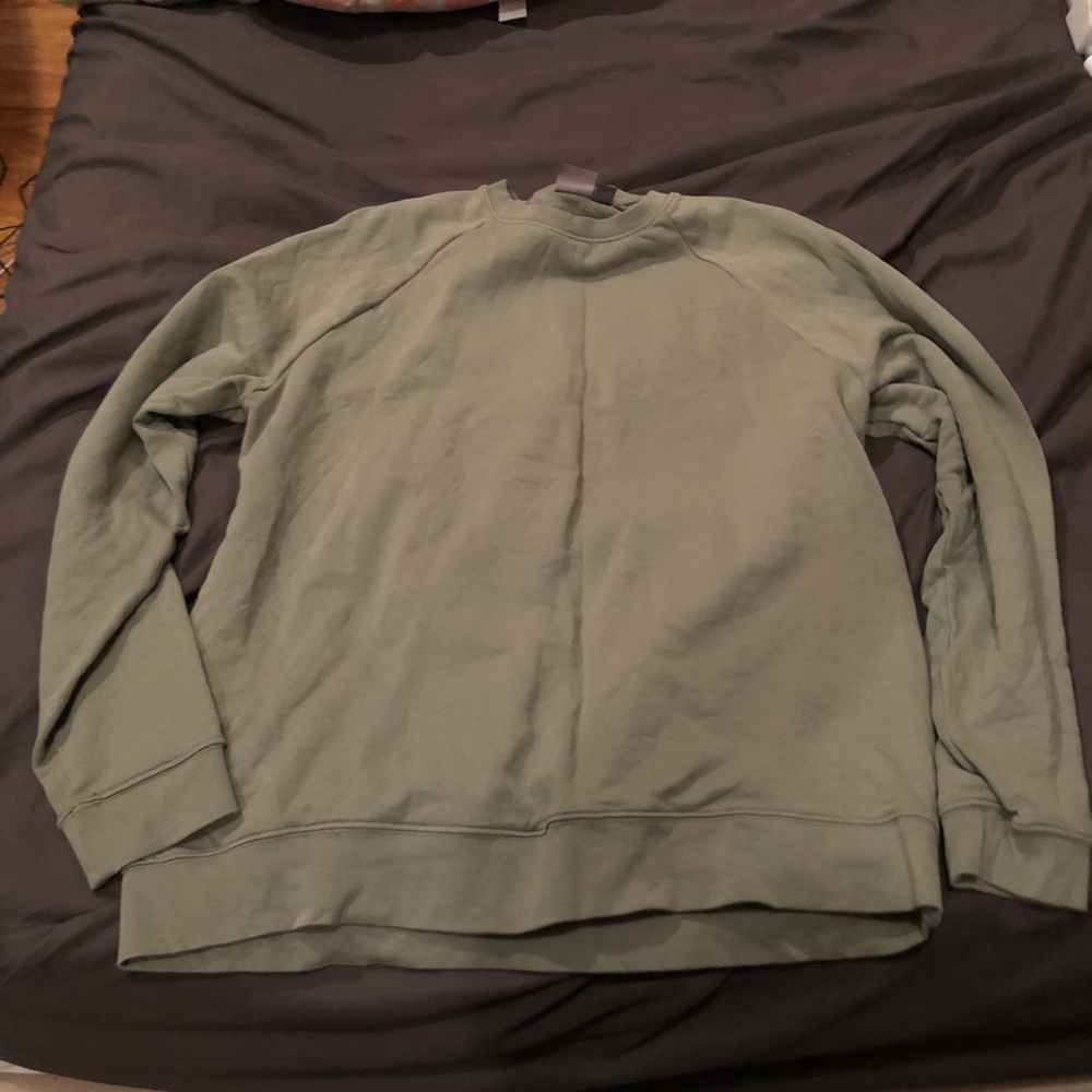Plus size never worn pull over sweatshirt